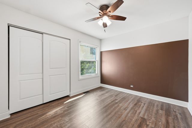 1885 Eastman Lane, Hanover Park, IL 60133