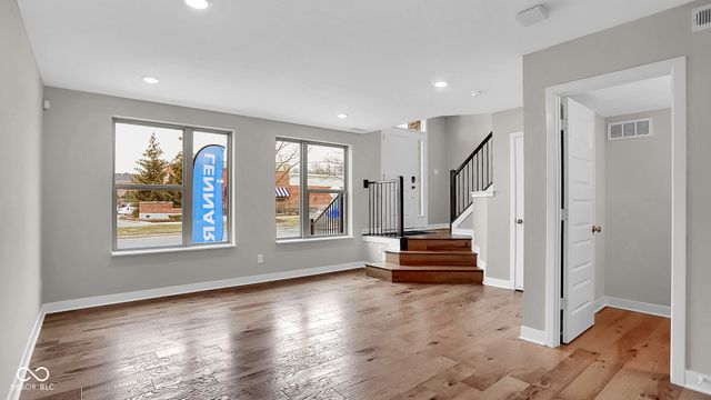 5903 Farwell Avenue, Plainfield, IN 46168