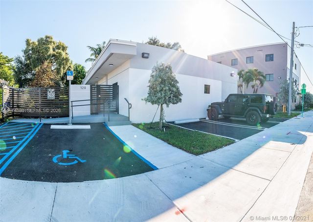 120 NE 71st St 4, Miami, FL 33138