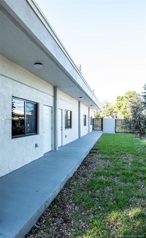 120 NE 71st St 4, Miami, FL 33138