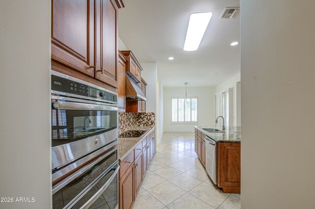 813 W CLAREMONT Street, Phoenix, AZ 85013