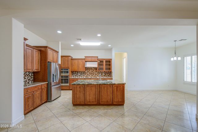 813 W CLAREMONT Street, Phoenix, AZ 85013