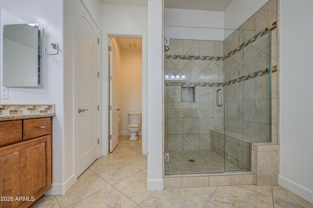 813 W CLAREMONT Street, Phoenix, AZ 85013