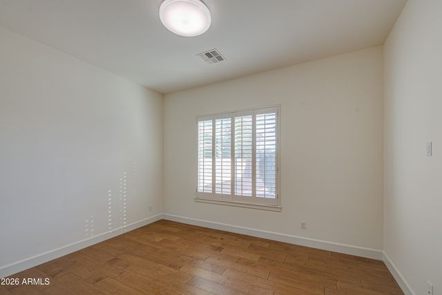 813 W CLAREMONT Street, Phoenix, AZ 85013
