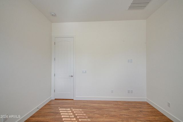 813 W CLAREMONT Street, Phoenix, AZ 85013