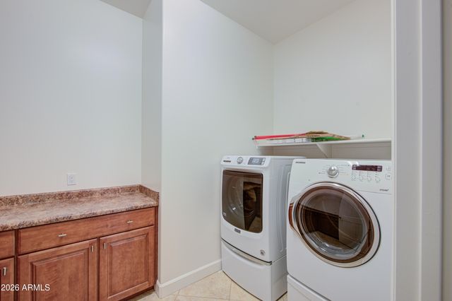 813 W CLAREMONT Street, Phoenix, AZ 85013