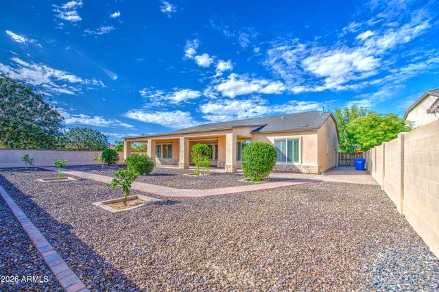 813 W CLAREMONT Street, Phoenix, AZ 85013