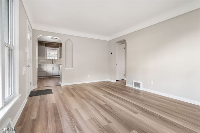 5414 Orchard Avenue, Cleveland, OH 44129