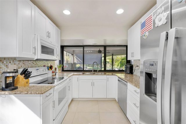 2850 Deer Creek Kelly Brooke Lane, Deerfield Beach, FL 33442