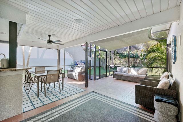 2850 Deer Creek Kelly Brooke Lane, Deerfield Beach, FL 33442