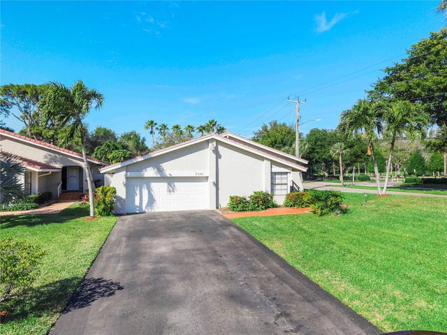 2850 Deer Creek Kelly Brooke Lane, Deerfield Beach, FL 33442