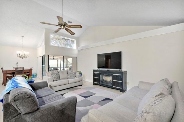 2850 Deer Creek Kelly Brooke Lane, Deerfield Beach, FL 33442