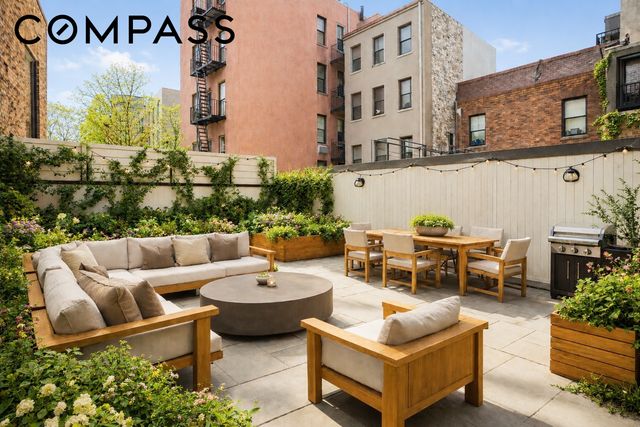 389 Classon Avenue TWNHS, New York City, NY 11238