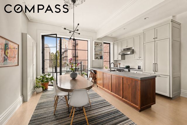 389 Classon Avenue TWNHS, New York City, NY 11238