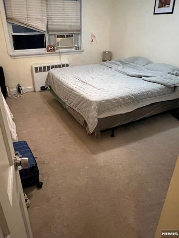 1481 Terrace 5, Teaneck, NJ 07666