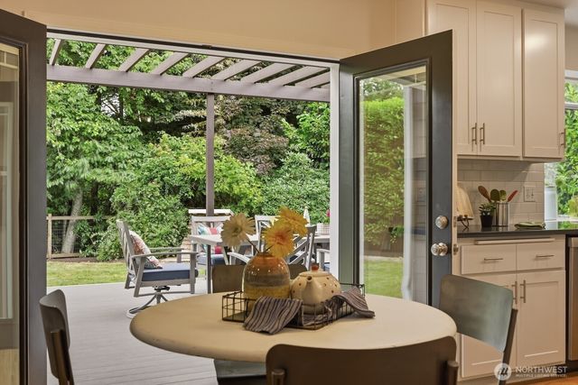 1110 Hemlock Avenue SW, North Bend, WA 98045