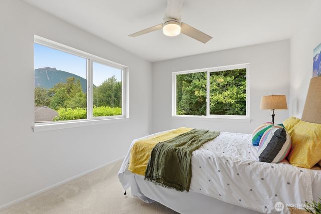 1110 Hemlock Avenue SW, North Bend, WA 98045