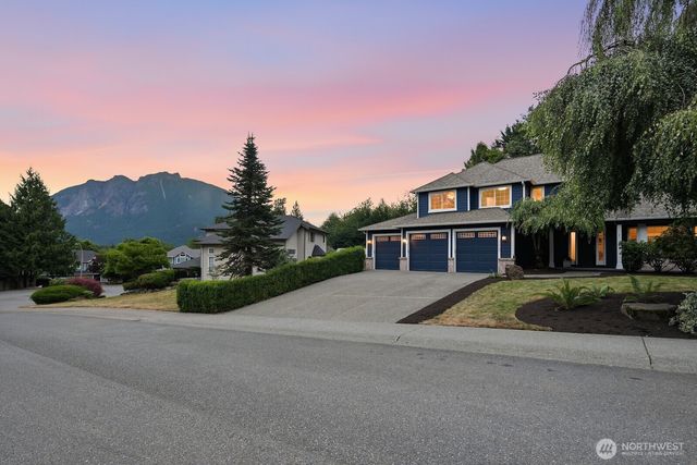 1110 Hemlock Avenue SW, North Bend, WA 98045