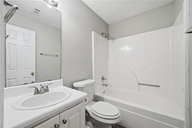 2297 Charleston Pointe SE, Atlanta, GA 30316