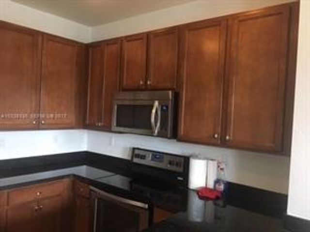 932 SW 147th Avenue 2905, Pembroke Pines, FL 33027