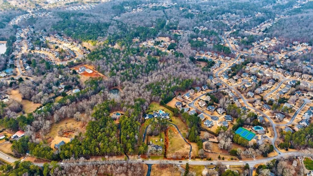 1050 Hamilton Road, Kennesaw, GA 30152