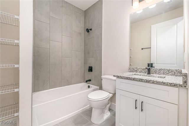 3039 NW 2nd PL, Cape Coral, FL 33993