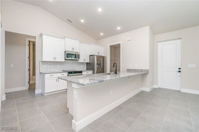 3039 NW 2nd PL, Cape Coral, FL 33993