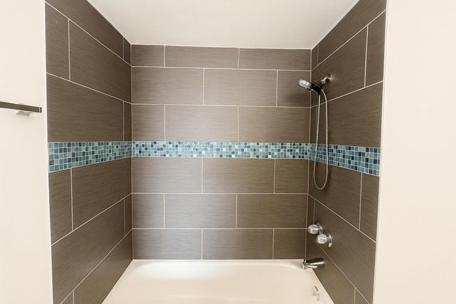 7510 Hornwood Drive 1303, Houston, TX 77036