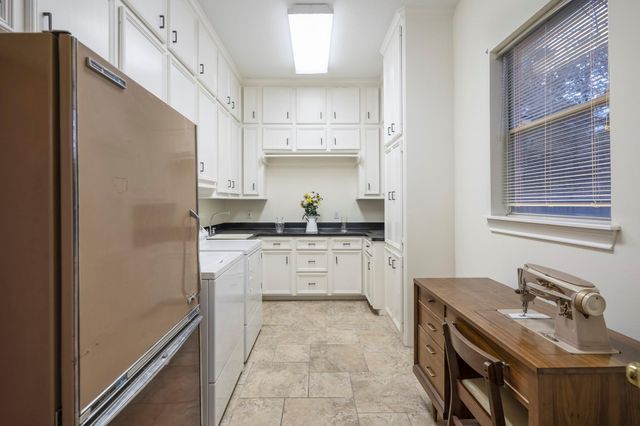 46 Hillock Woods, The Woodlands, TX 77380