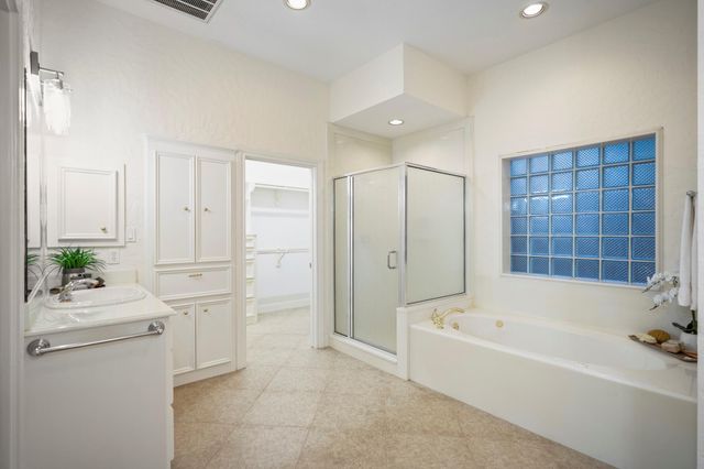 46 Hillock Woods, The Woodlands, TX 77380