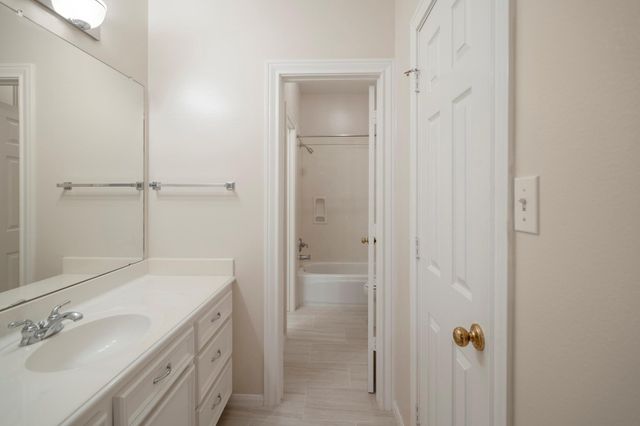 46 Hillock Woods, The Woodlands, TX 77380