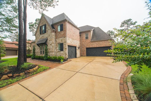 46 S Shasta Bend Circle, The Woodlands, TX 77389