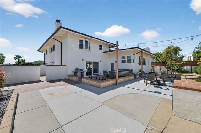 17581 Allegheny Drive, North Tustin, CA 92705