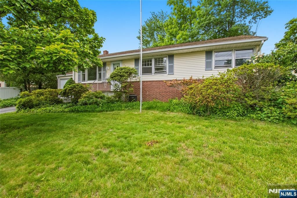 138 Wortendyke Avenue, Emerson, NJ 07630