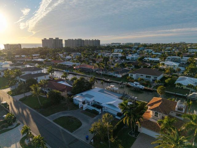 561 BIRDIE LANE, Longboat Key, FL 34228