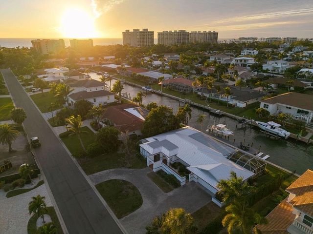 561 BIRDIE LANE, Longboat Key, FL 34228