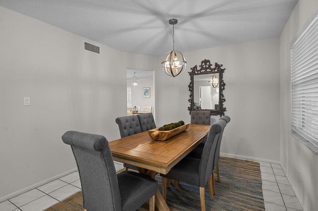 561 BIRDIE LANE, Longboat Key, FL 34228