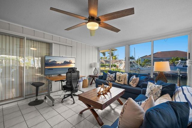 561 BIRDIE LANE, Longboat Key, FL 34228