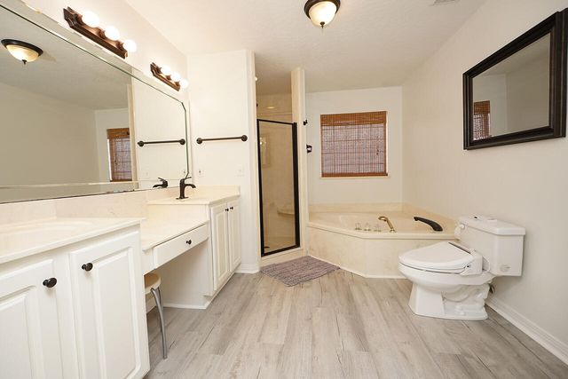 1958 Chesapeake Ridge, Fort Walton Beach, FL 32547