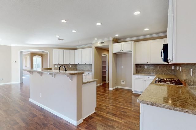 1413 Thames Ct, Plumas Lake, CA 95961