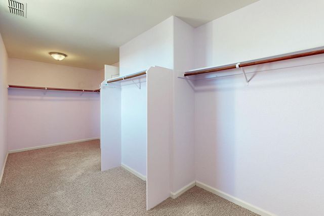 1413 Thames Ct, Plumas Lake, CA 95961