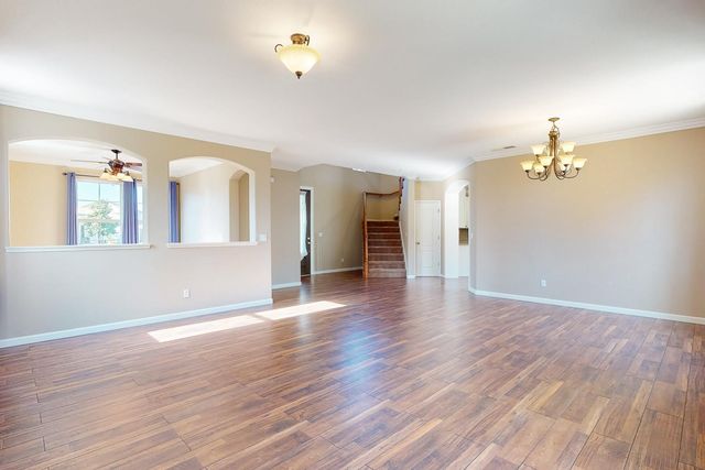 1413 Thames Ct, Plumas Lake, CA 95961