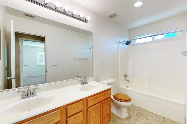 1413 Thames Ct, Plumas Lake, CA 95961