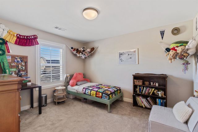 5241 MADISON VALLEY CIR, Lakeland, TN 38002