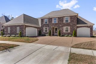 5241 MADISON VALLEY CIR, Lakeland, TN 38002