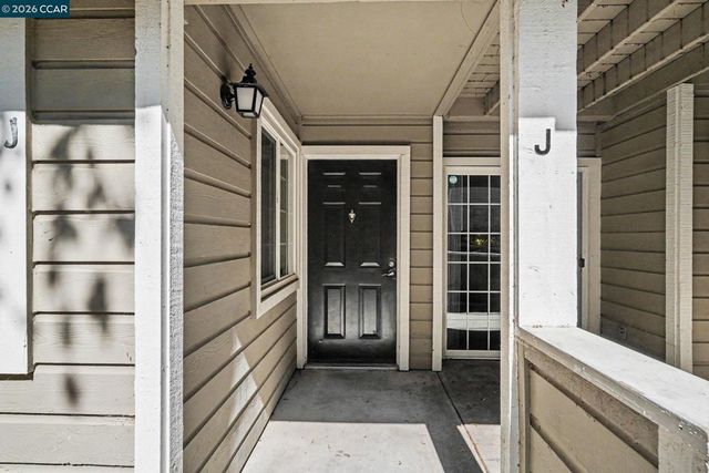 485 Canyon Oaks Dr J, Oakland, CA 94605