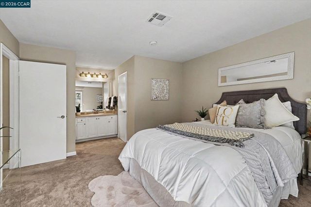 485 Canyon Oaks Dr J, Oakland, CA 94605