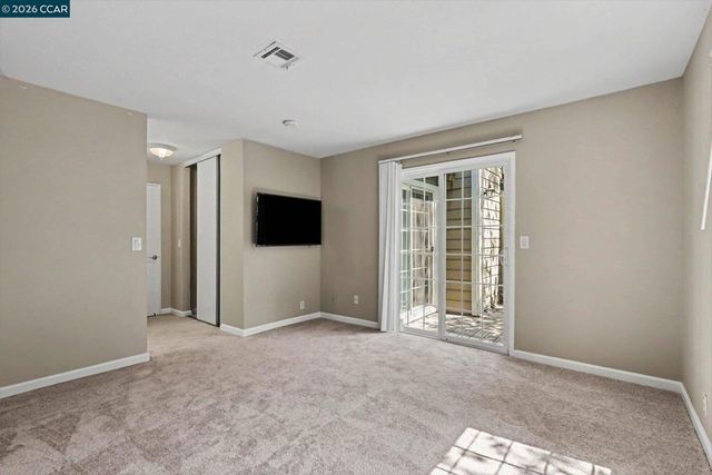 485 Canyon Oaks Dr J, Oakland, CA 94605