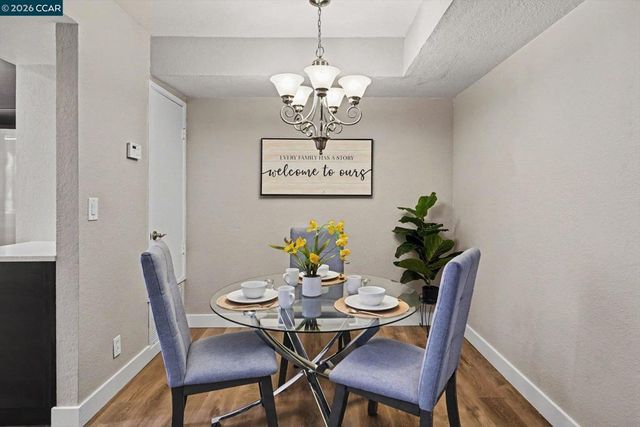 485 Canyon Oaks Dr J, Oakland, CA 94605