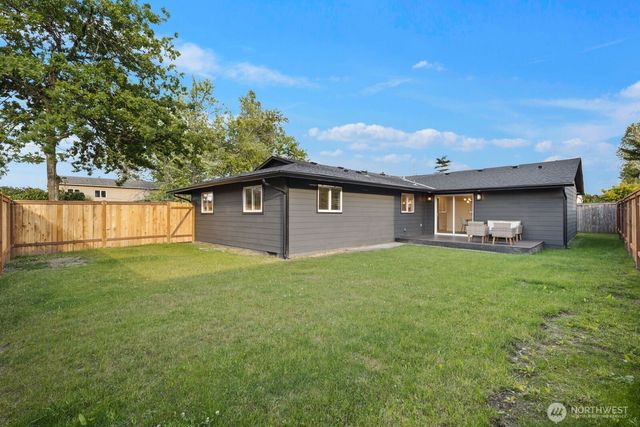 15703 117th Avenue SE, Renton, WA 98058